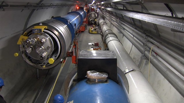 cern-movie-2009-020-posterframe-640x360-at-0-percent